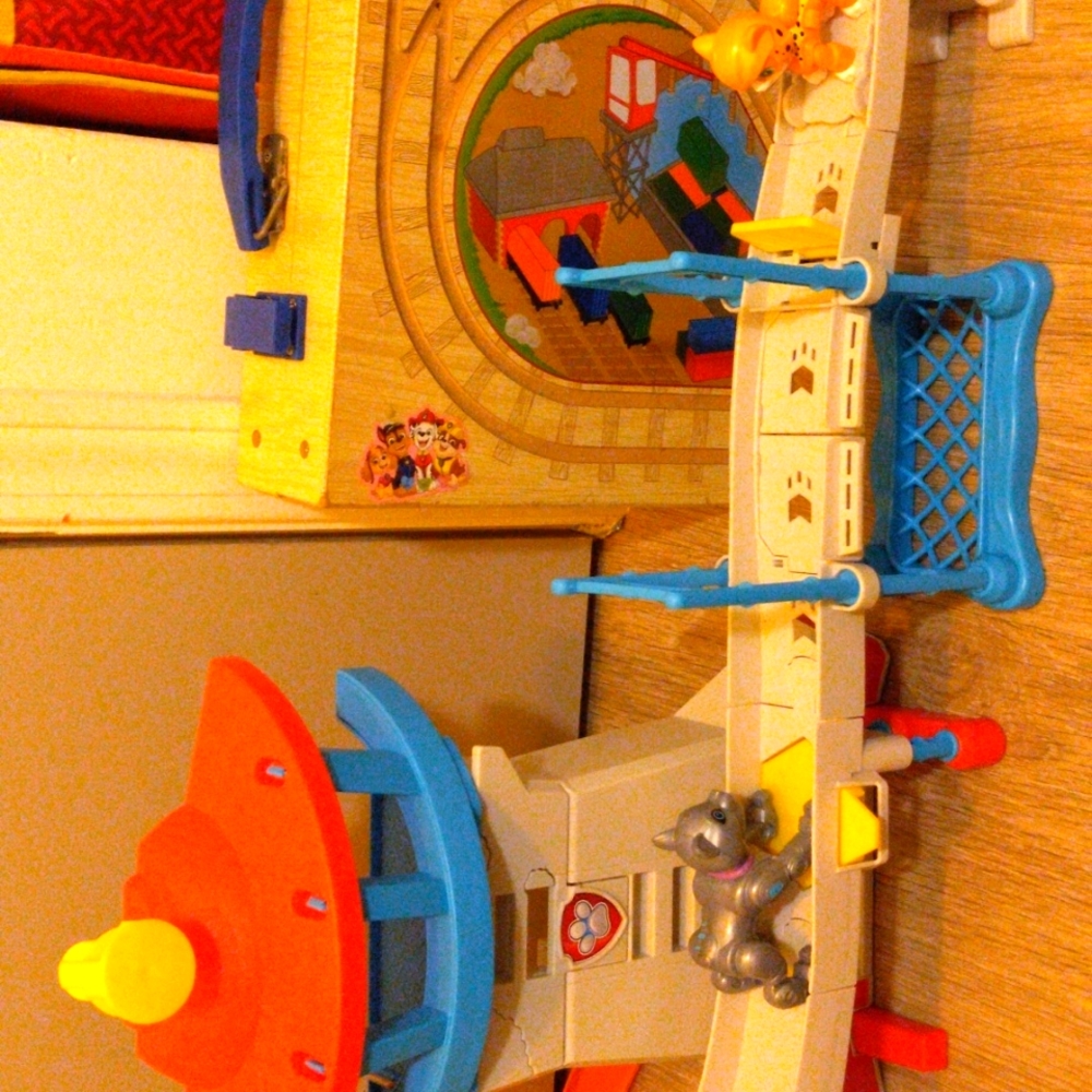 Paw patrol Cat pack Playset w/ Wild & Meowmeow